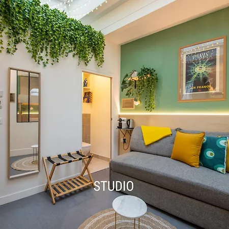Maison Francois - Two & - Or - Linkable Together Parigi